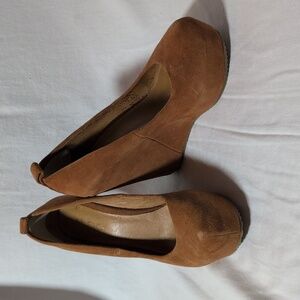 Aldo Brown Suede Platform Heels